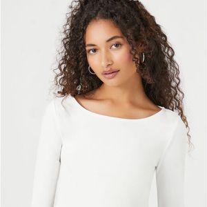 FOREVER 21 WHITE LONG SLEEVE CROP TOP